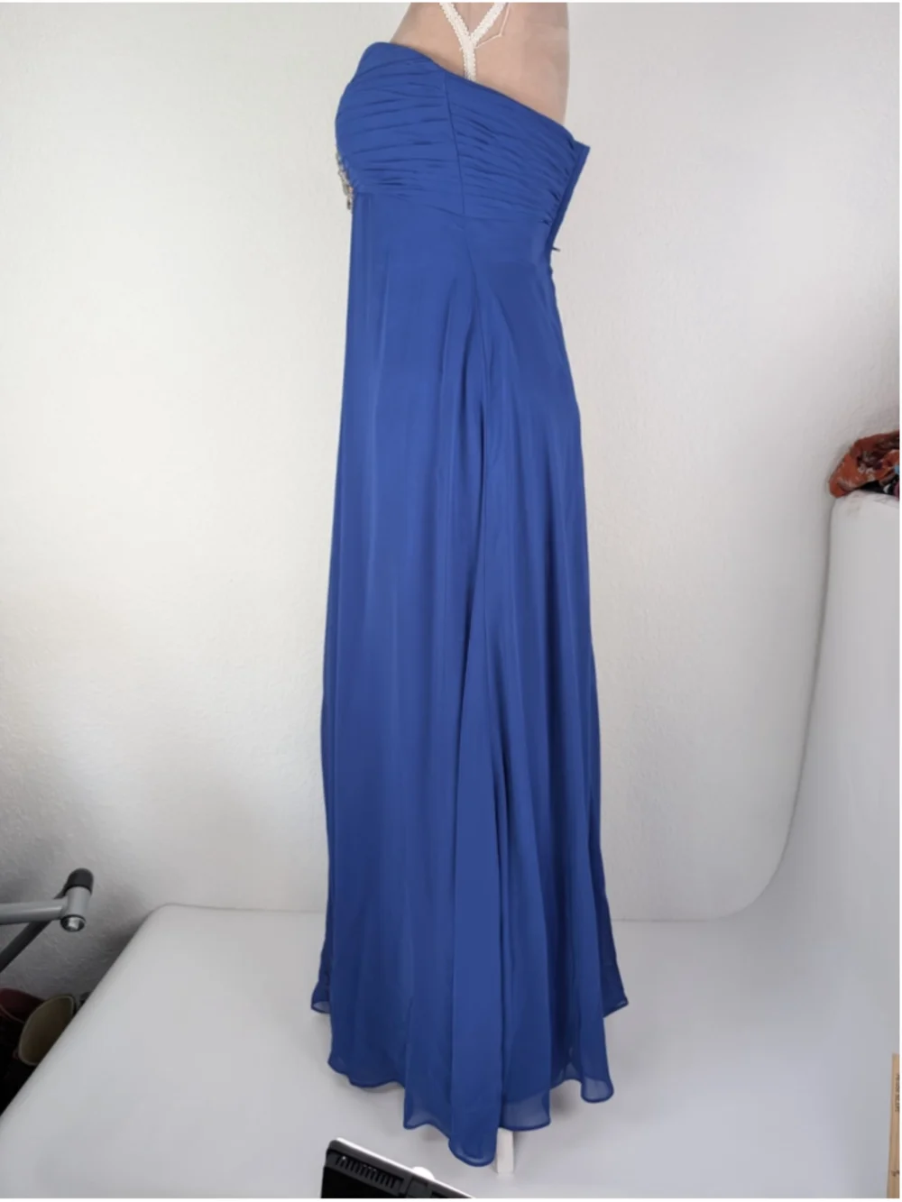 Disney Forever Enchanted Maxi Dress Sz 4 Blue Formal HoCo Prom Event Princess